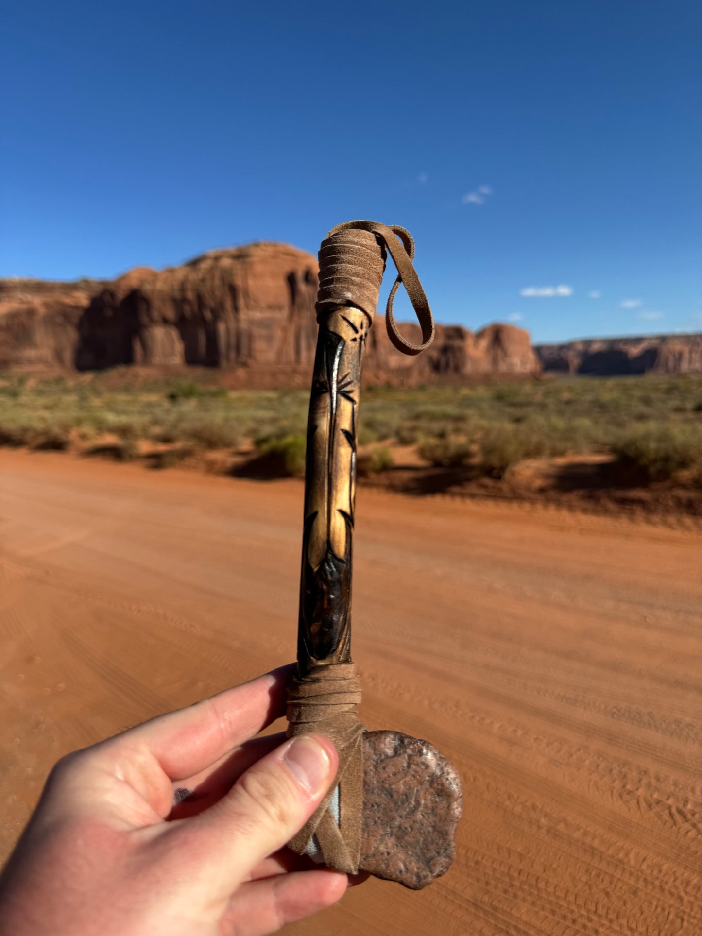 Tomahawk Navajo provenant de Cameron en Arizona (22 cm)