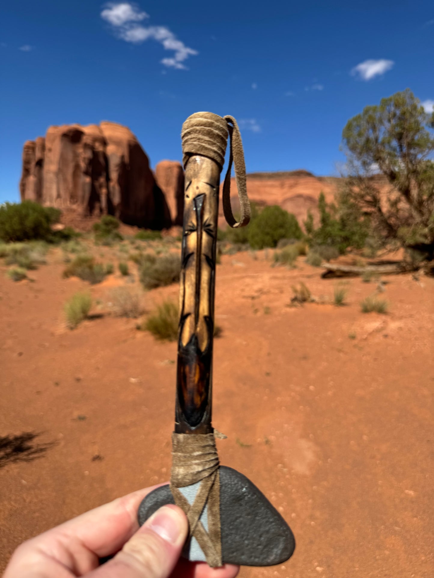 Tomahawk Navajo provenant de Cameron en Arizona (23cm)