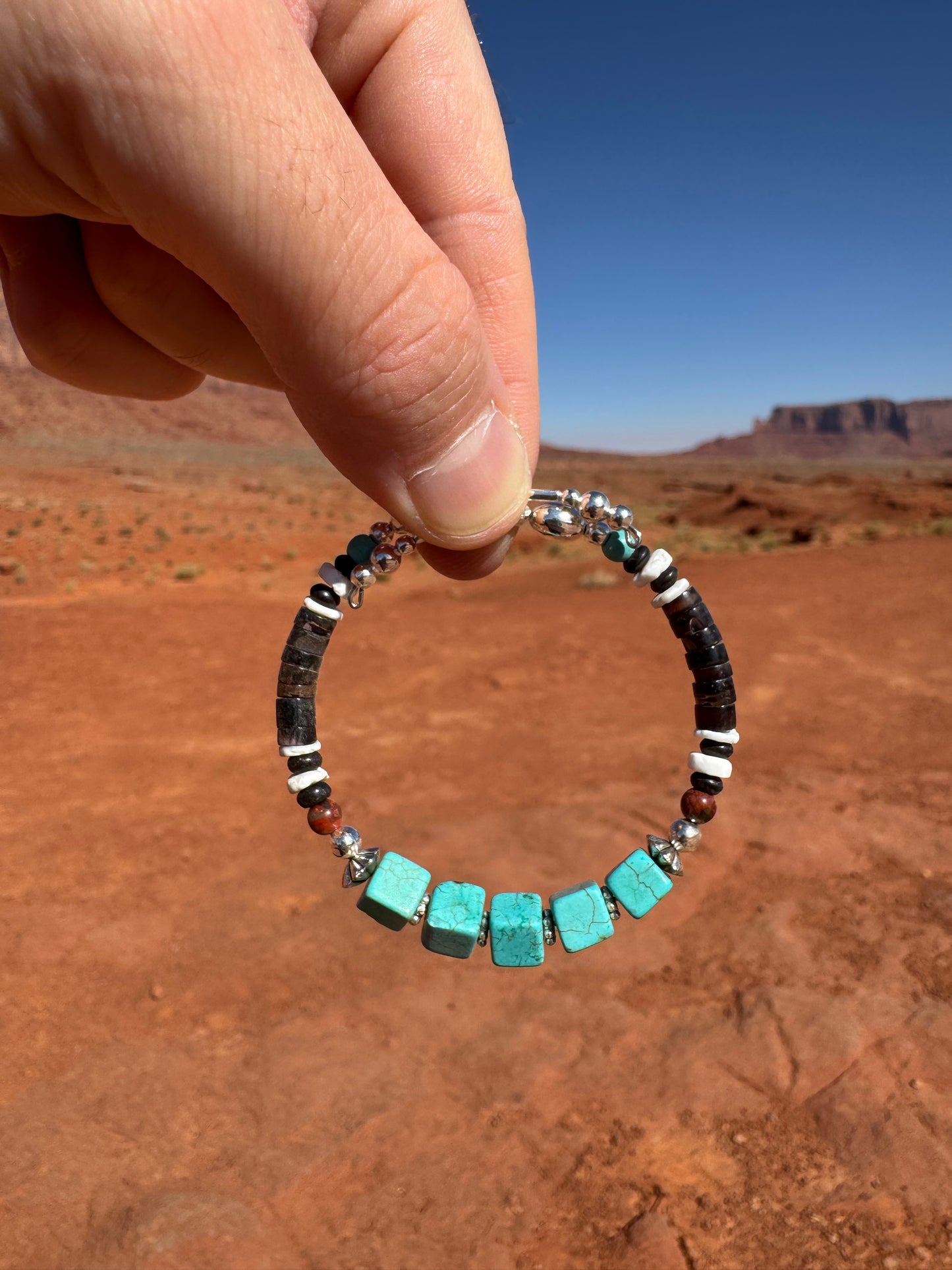 Bracelet Navajo provenant de Monument Valley (taille ajustable)