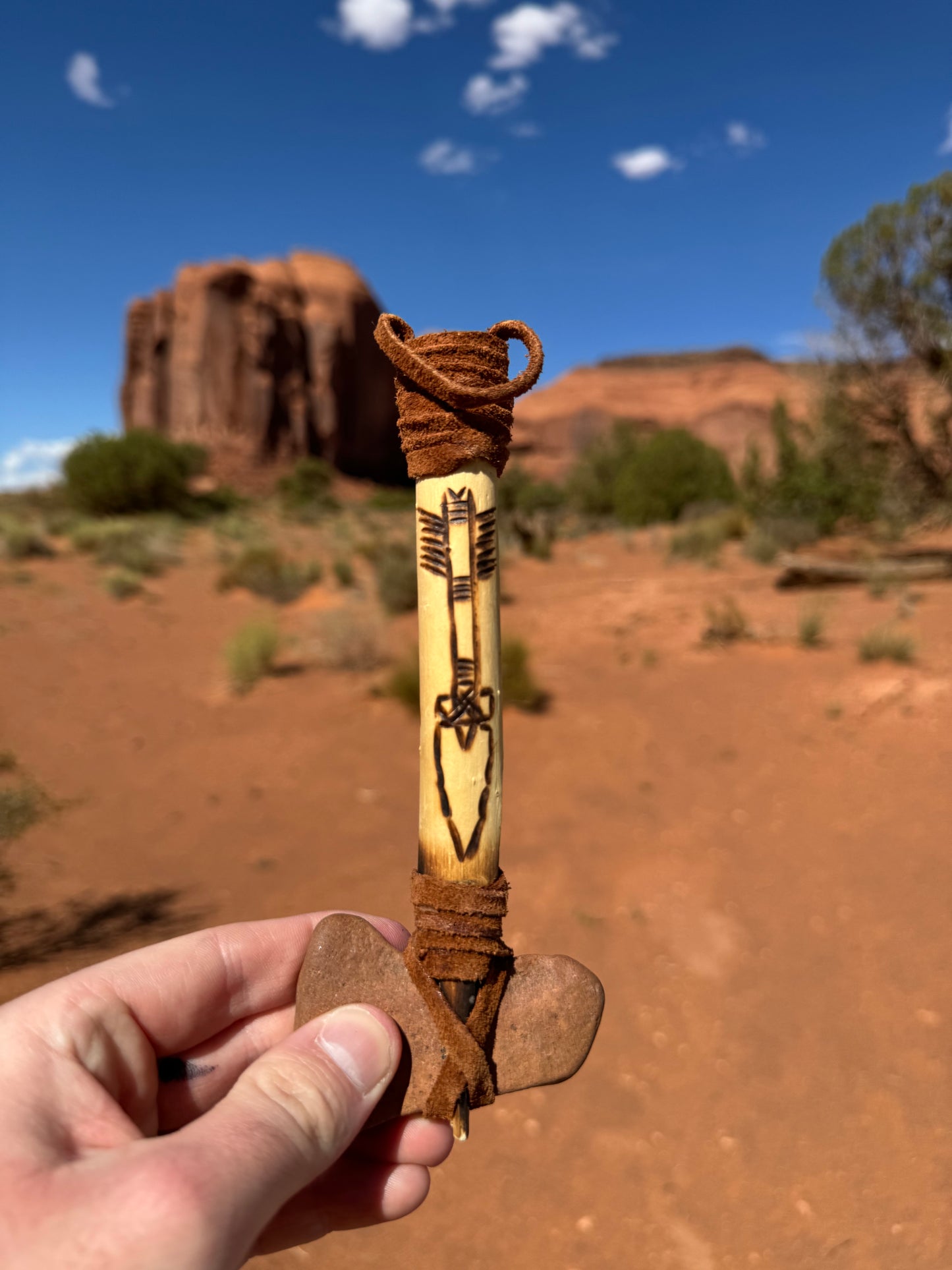 Tomahawk Navajo provenant de Cameron en Arizona (17 cm)