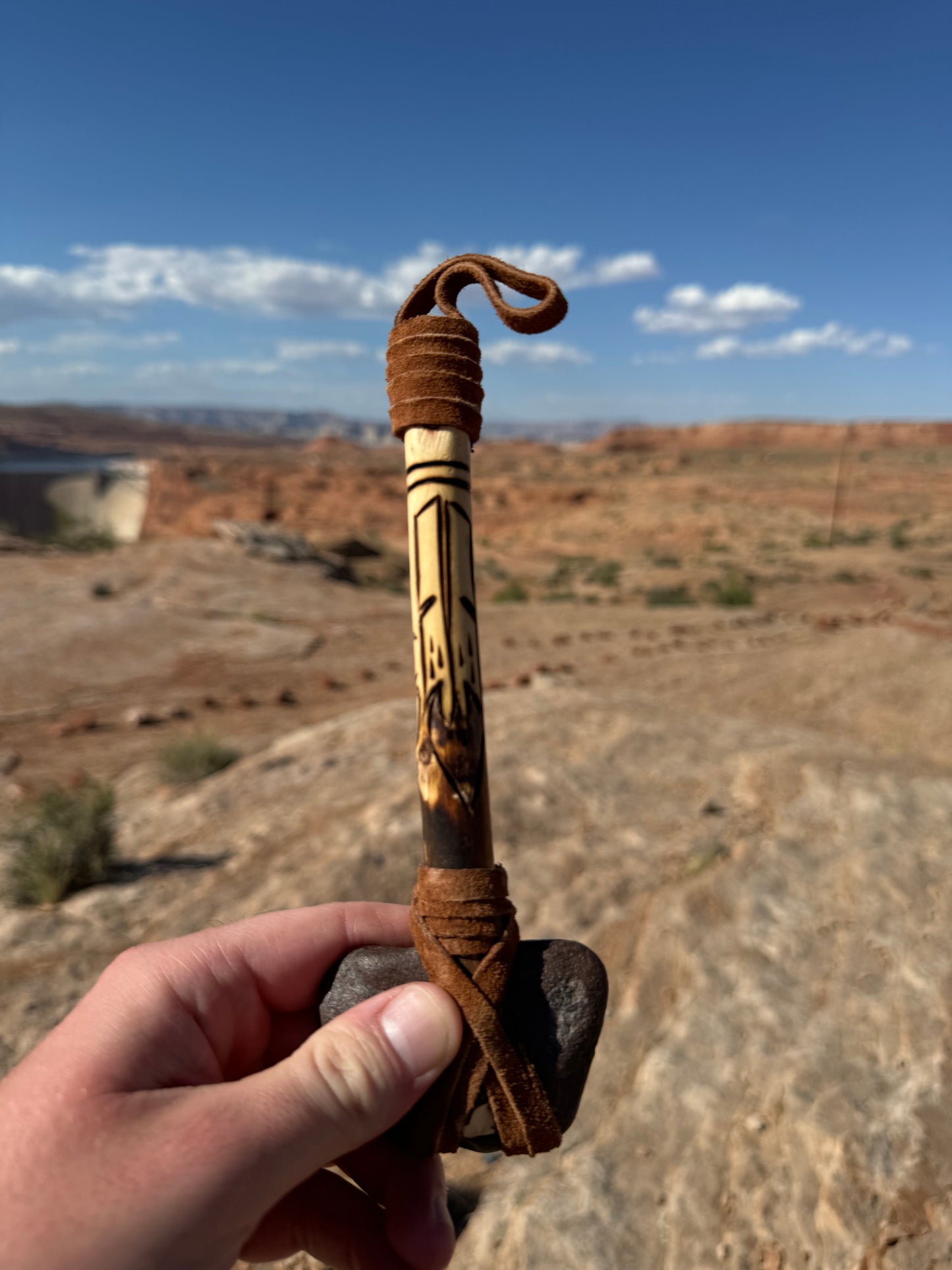 Tomahawk Navajo provenant de Cameron en Arizona (19 cm)