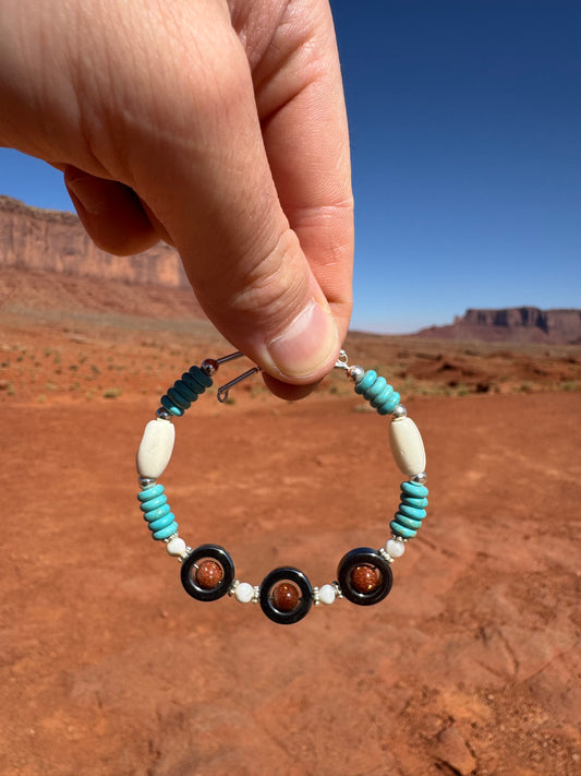 Bracelet Navajo provenant de Monument Valley (taille ajustable)