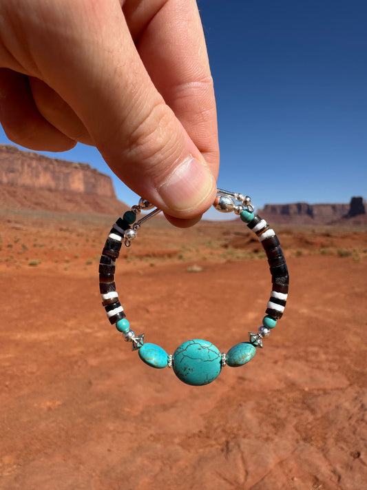 Bracelet Navajo provenant de Monument Valley (taille ajustable)