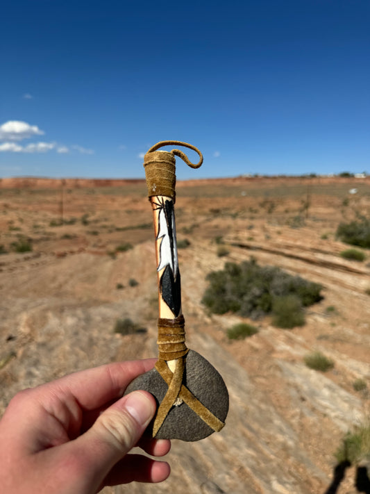 Tomahawk Navajo provenant de Cameron en Arizona (18 cm)