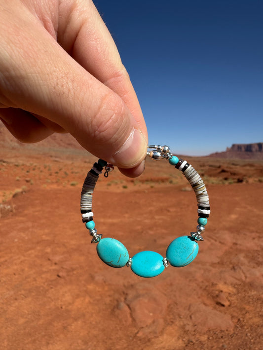 Bracelet Navajo provenant de Monument Valley (taille ajustable)