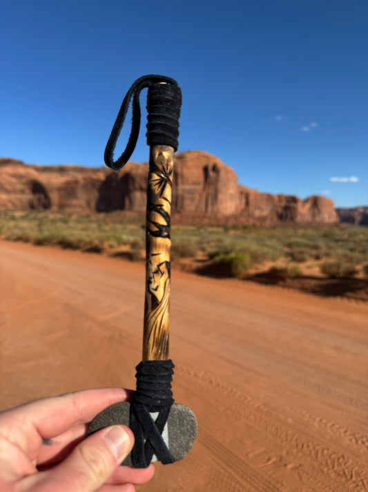 Tomahawk Navajo provenant de Cameron en Arizona (23 cm)