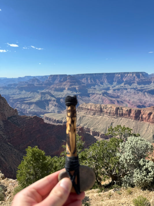 Tomahawk Navajo provenant de Cameron en Arizona (16 cm)