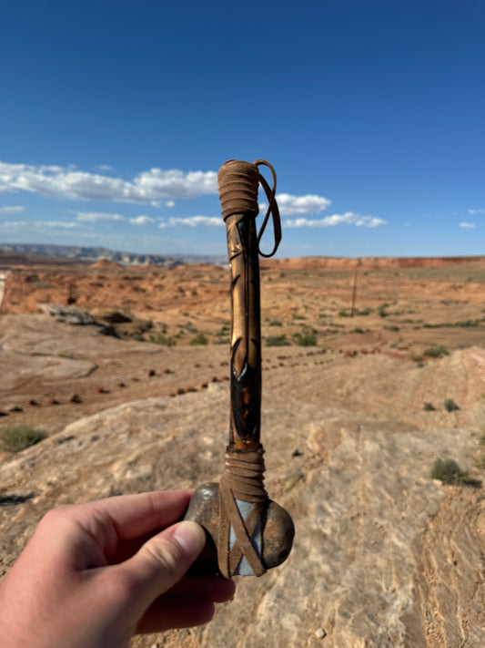 Tomahawk Navajo provenant de Cameron en Arizona (23 cm)